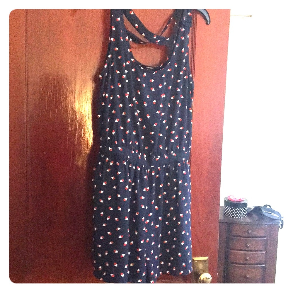 Pockets!!! Red white and blue romper!